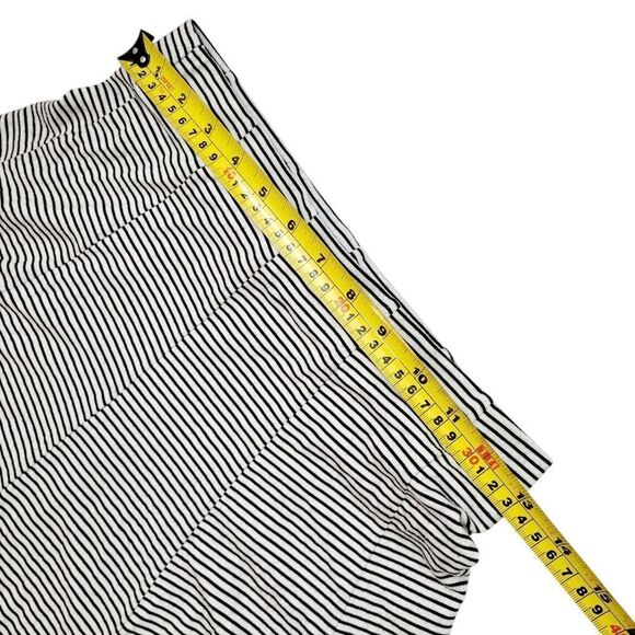 2/$20 Garage Black & White Stripes Skirt Dress Size: XS - Picture 7 of 8